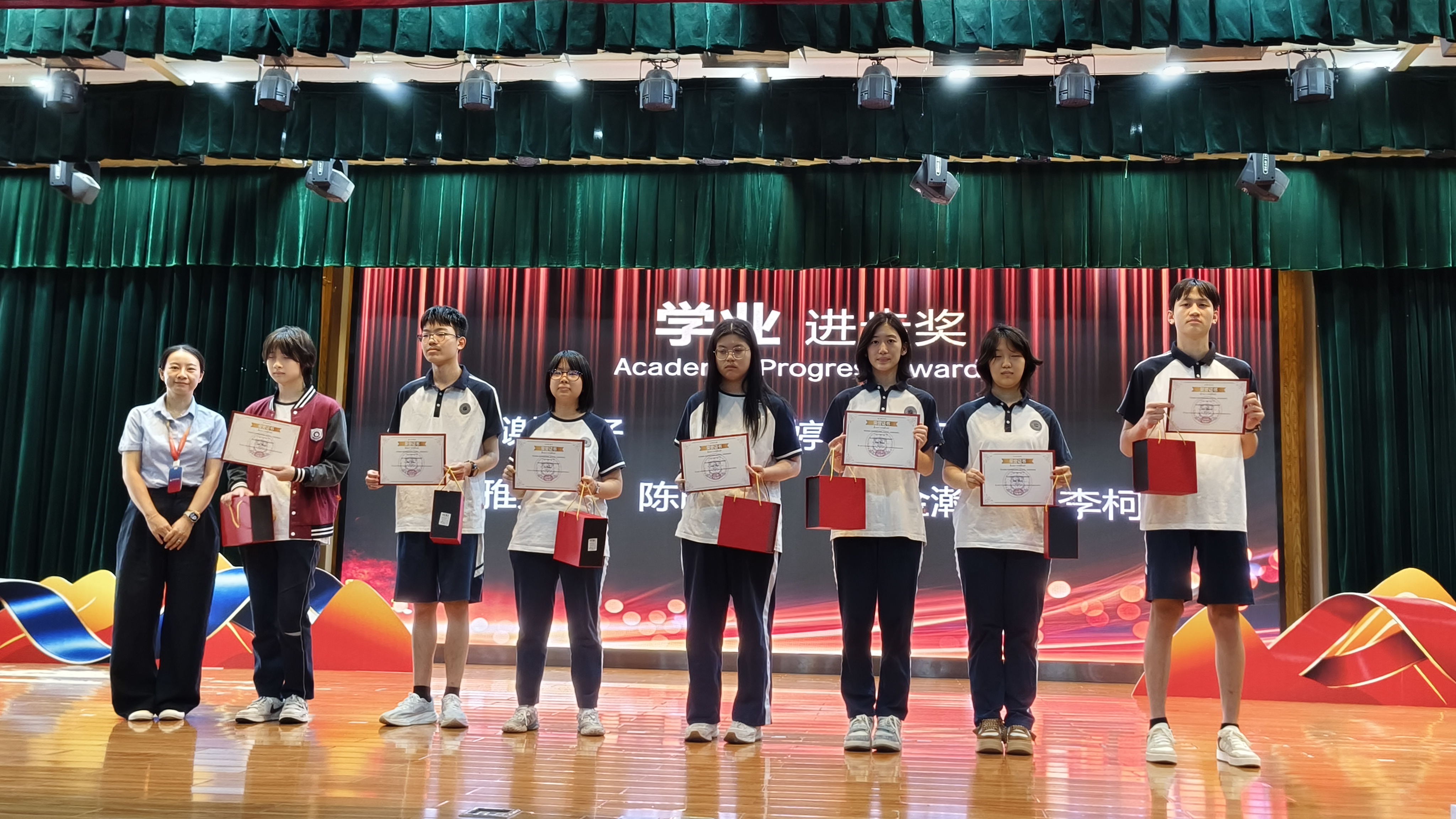 ddbf26be5924a3feb272c6c57f948e9a_origin(1).jpg